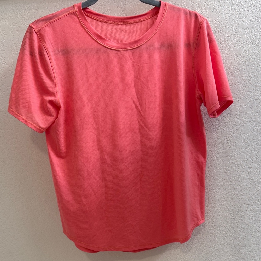 lululemon athletica Coral Short Sleeve Tee